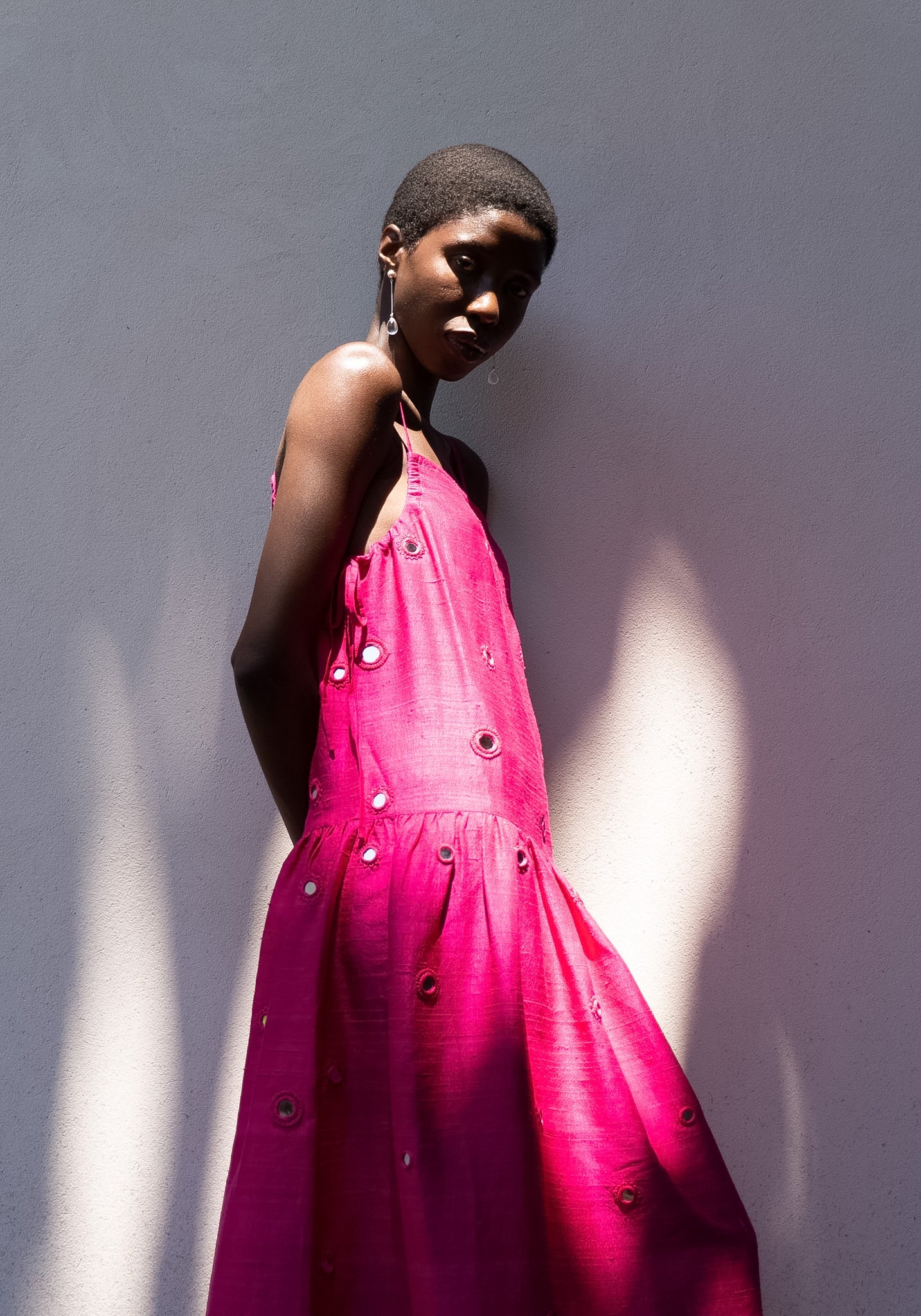 Isha Dress in Fuchsia - Image 10