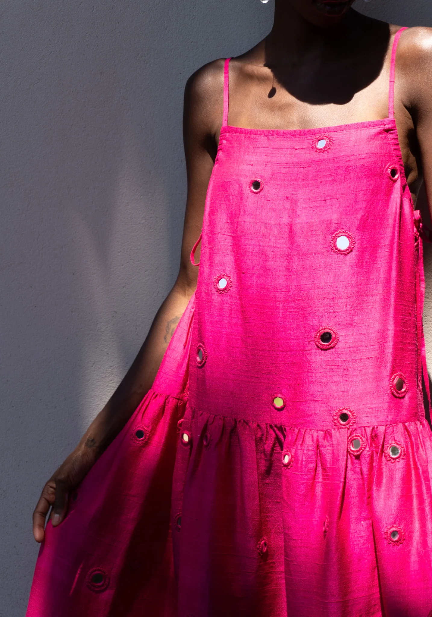 Isha Dress in Fuchsia - Image 11