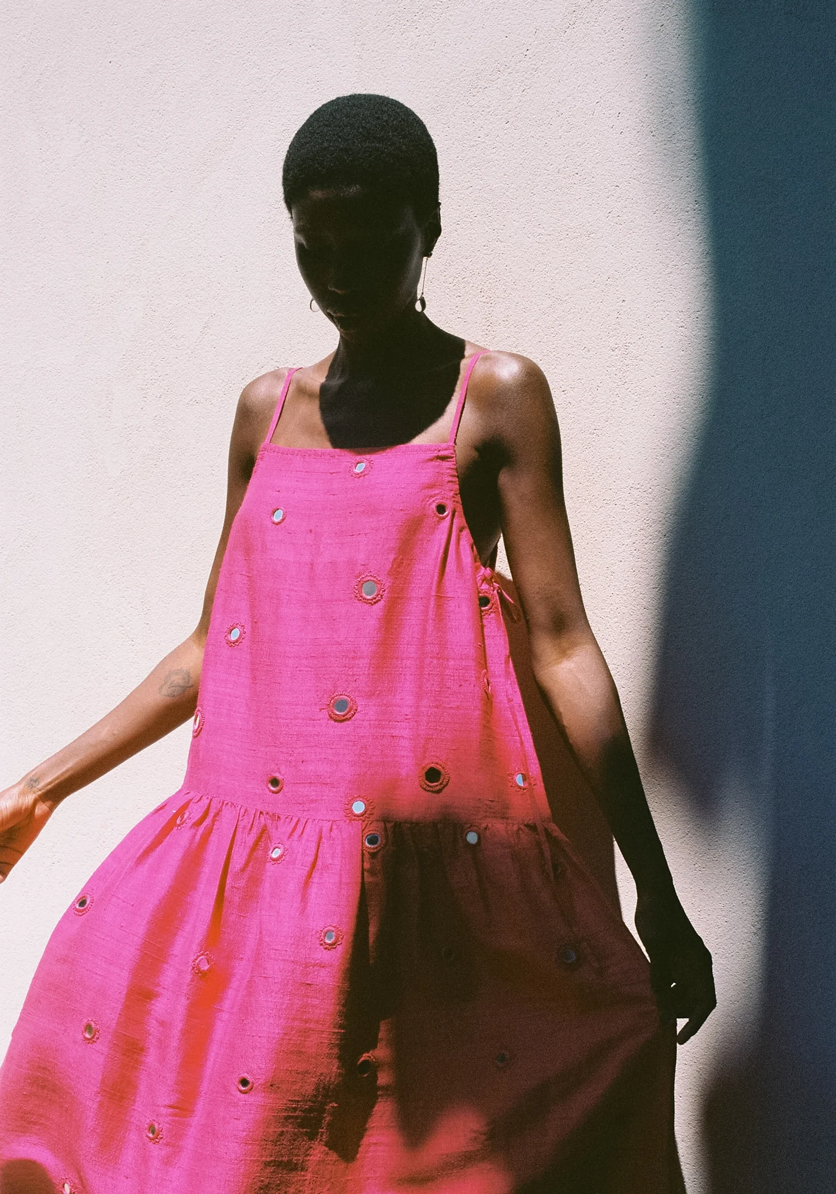Isha Dress in Fuchsia - Image 13