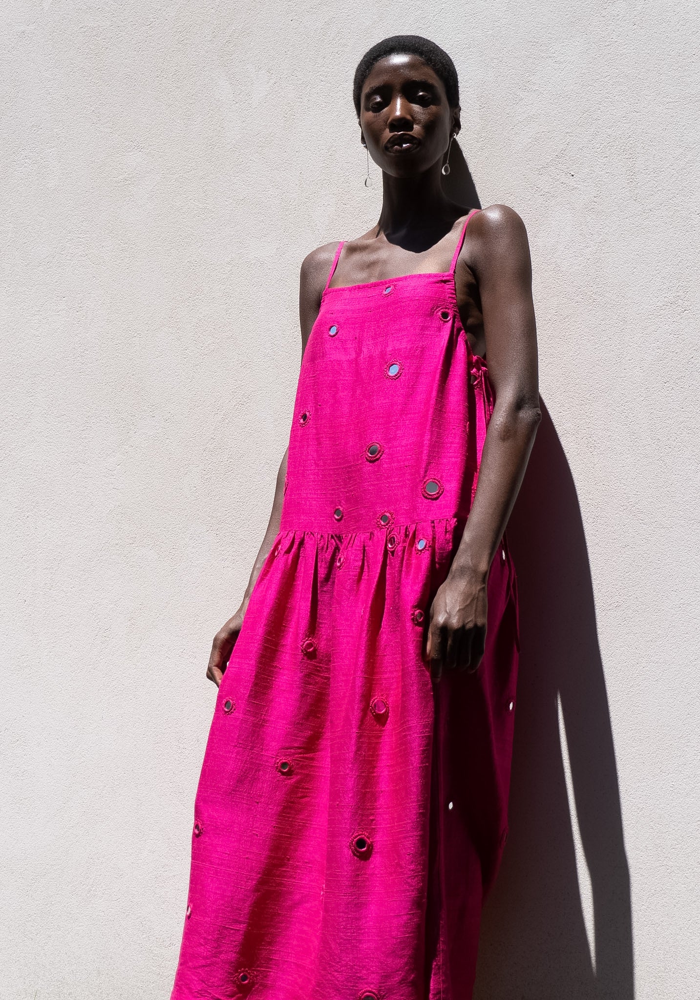 Isha Dress in Fuchsia - Image 4