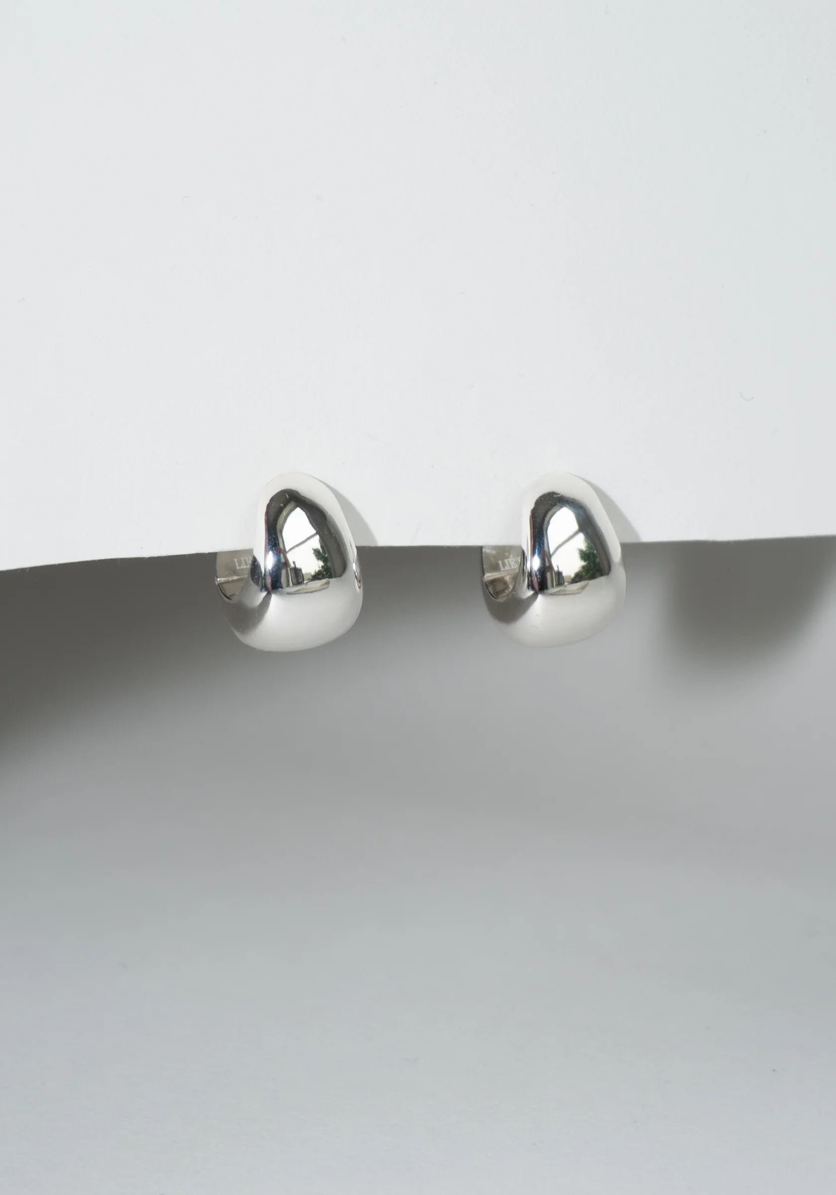 Violet Earrings in Silver - Image 3