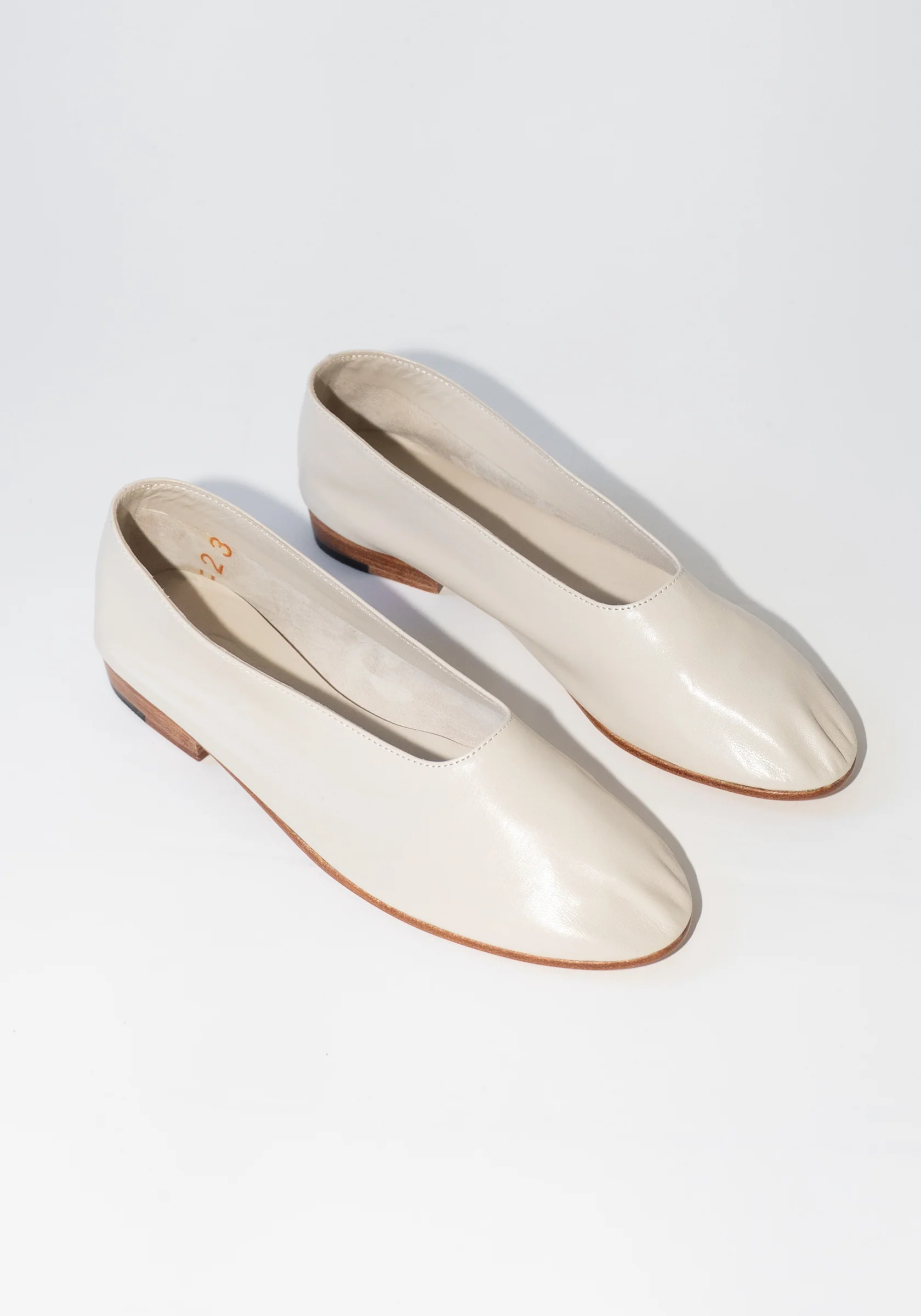 Glove Flats in Porcelain - Image 5