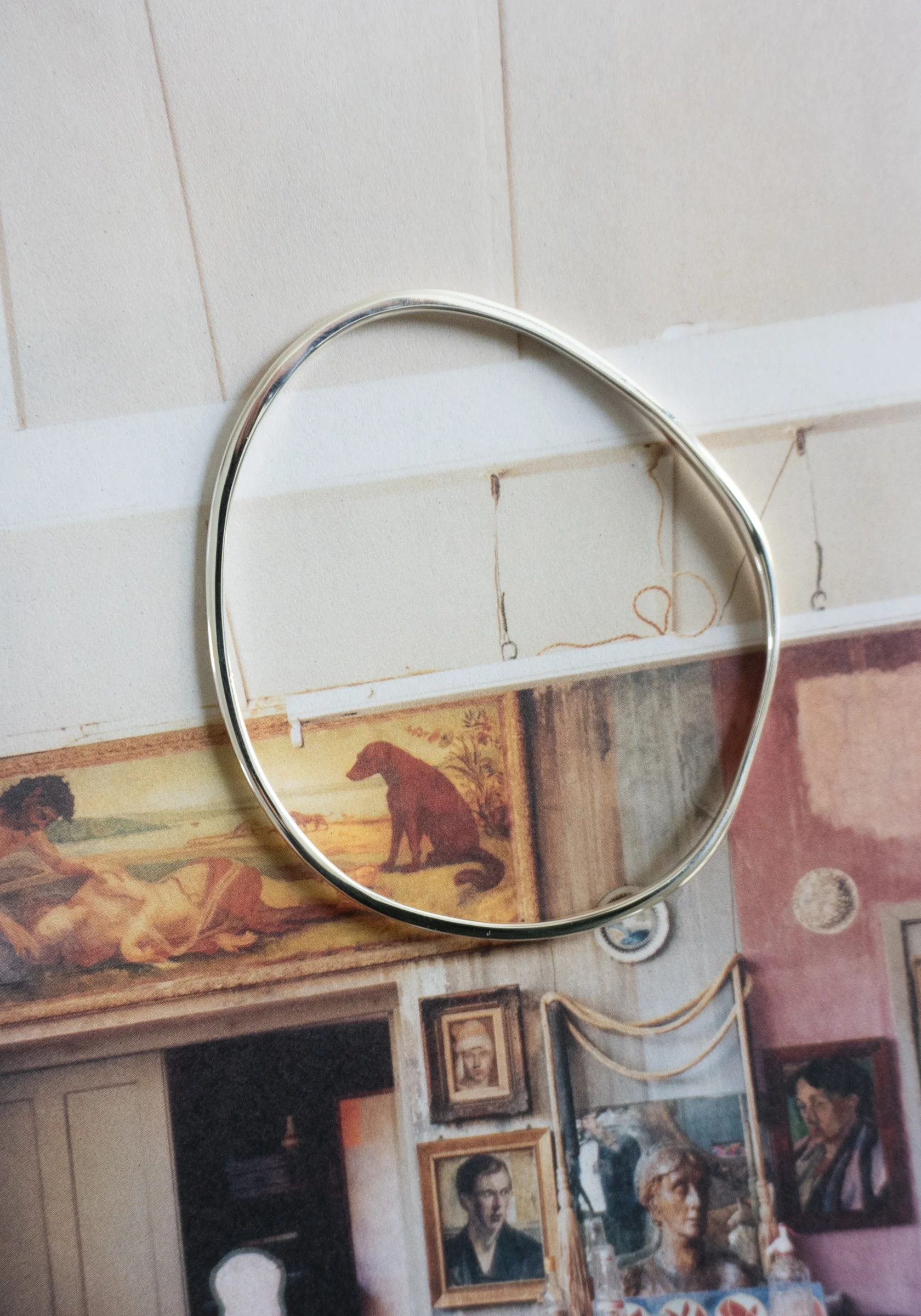 Dajia Bangle in Silver - Image 4