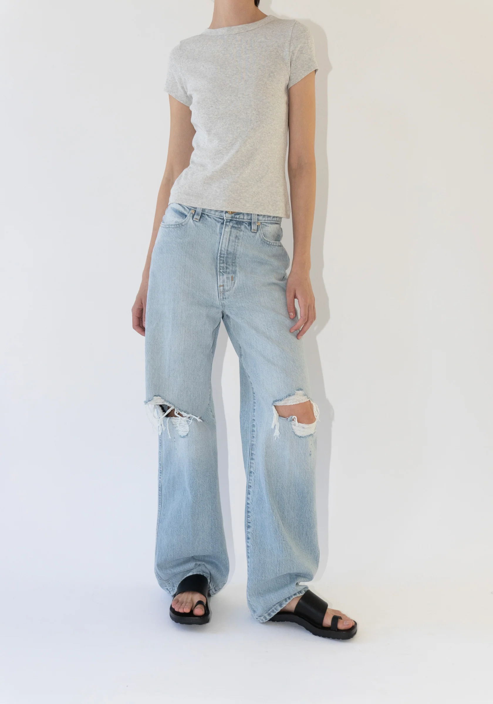 Ripped Quinn Jean in Brodie Wash - Image 5