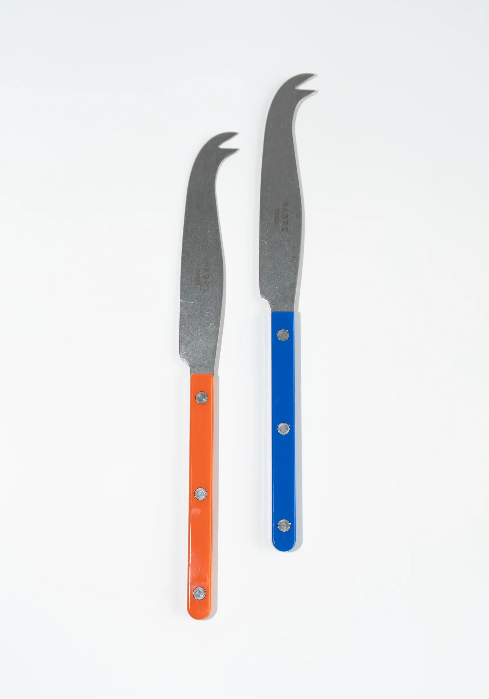 Bistrot Cheese Knife in Orange - Image 4