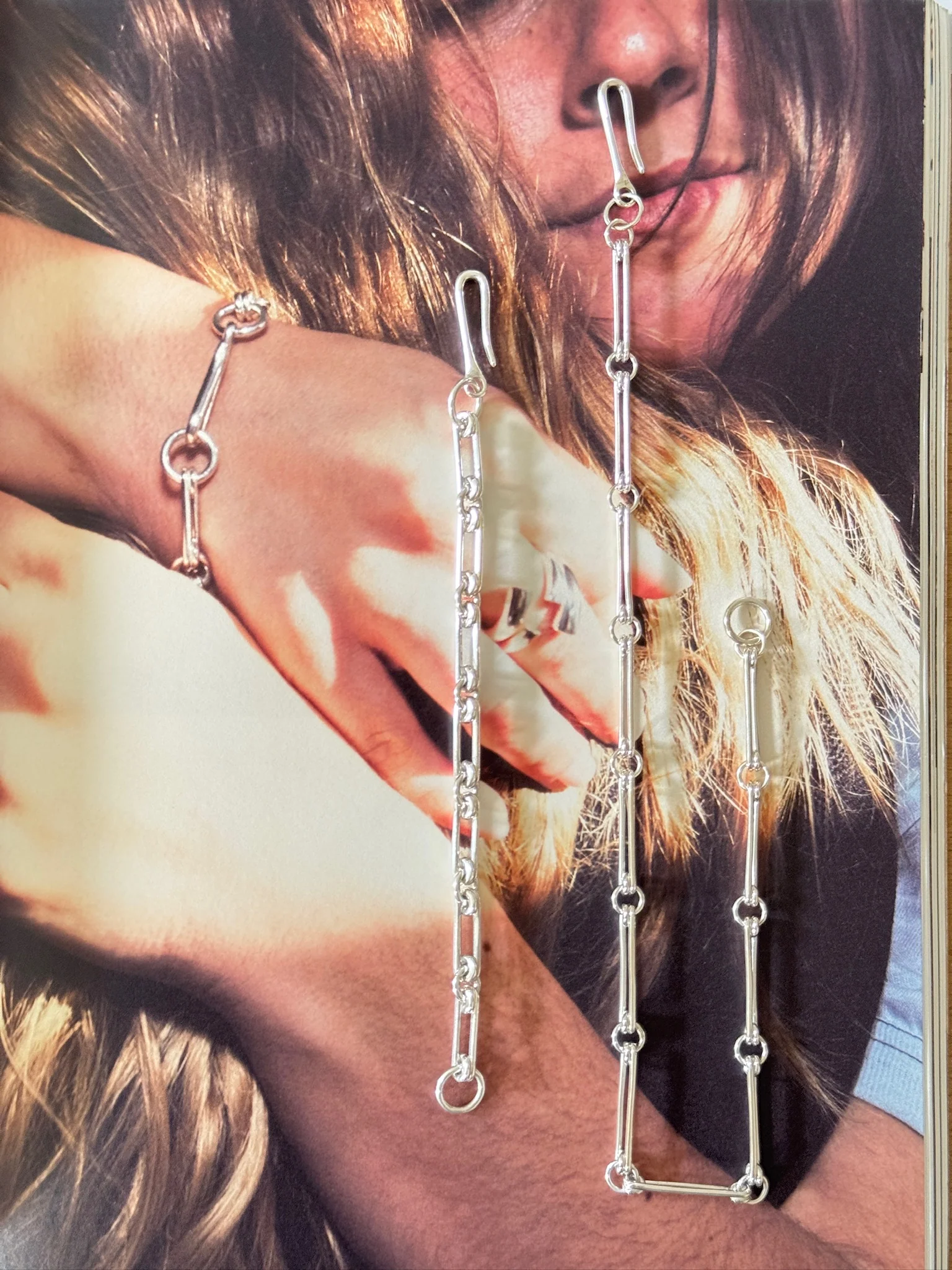 Pin Link Necklace in Silver - Image 5