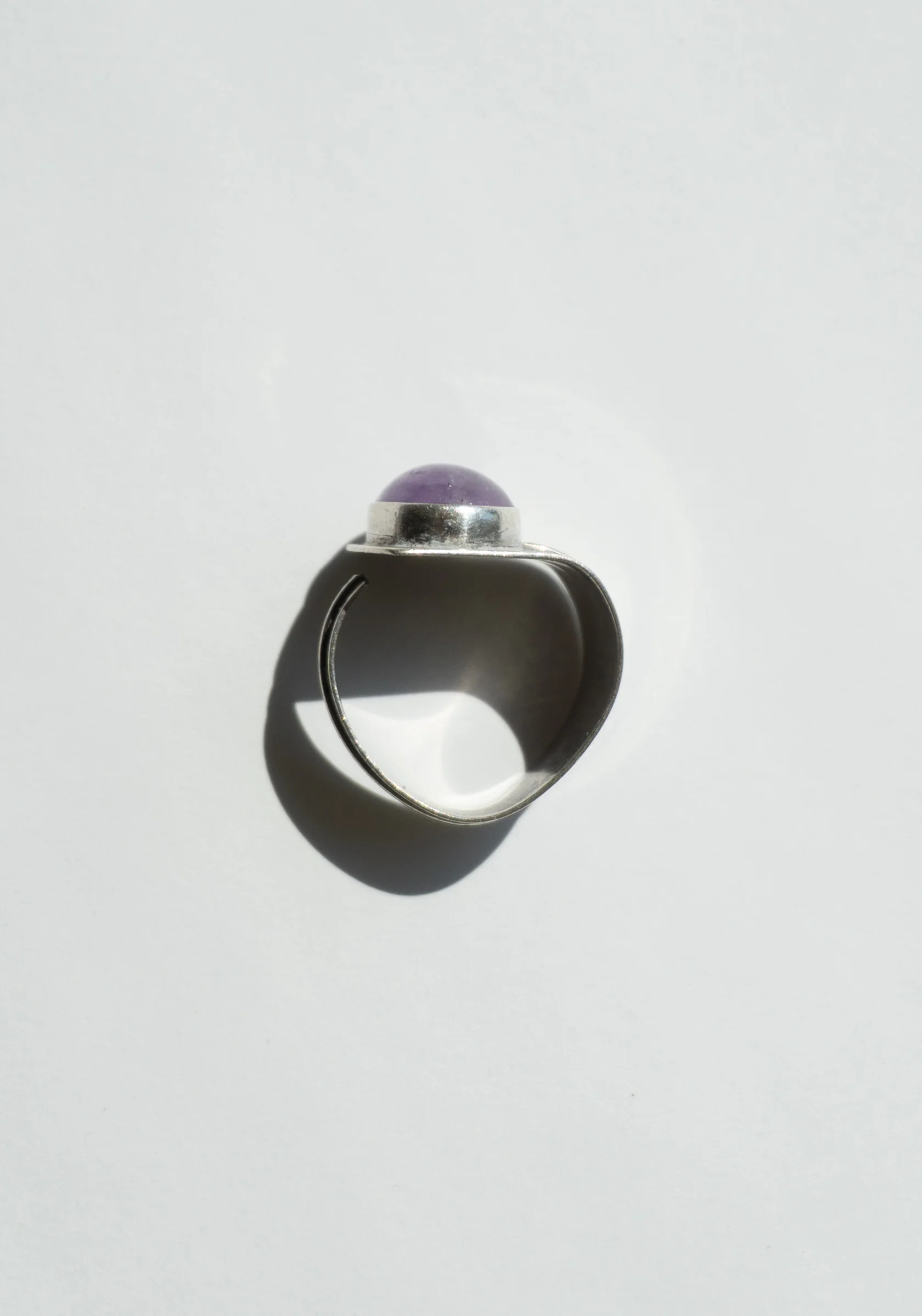 Vintage Sterling and Amethyst Cuff Ring - Image 7